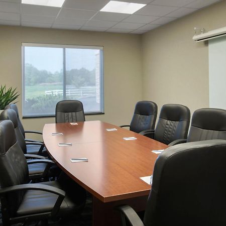 Fairfield Inn & Suites By Marriott Watertown Thousand Islands Luaran gambar